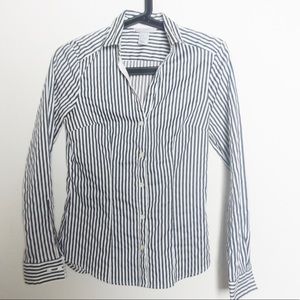 Tailored fit vertical striped Button Up